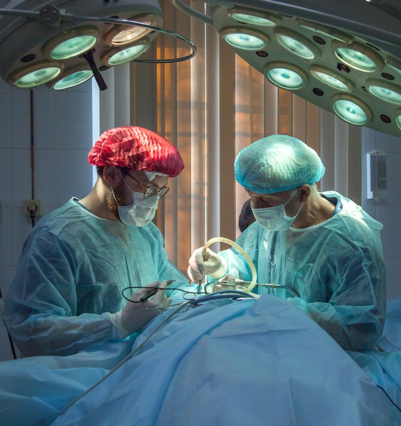 Avita surgery team